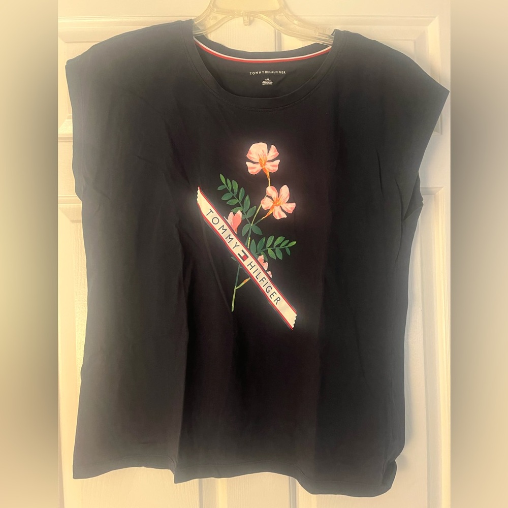 Tommy Hilfiger Navy Blue Tee with Floral Graphic